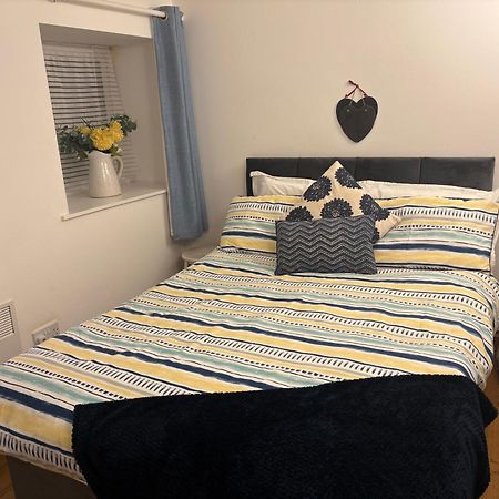 Seaton, Devon, Two Bed Apartment, Just Off The Sea Front. المظهر الخارجي الصورة