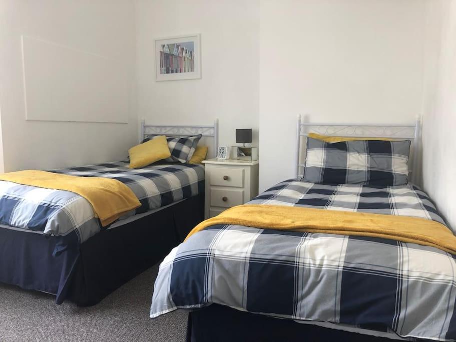 Seaton, Devon, Two Bed Apartment, Just Off The Sea Front. المظهر الخارجي الصورة