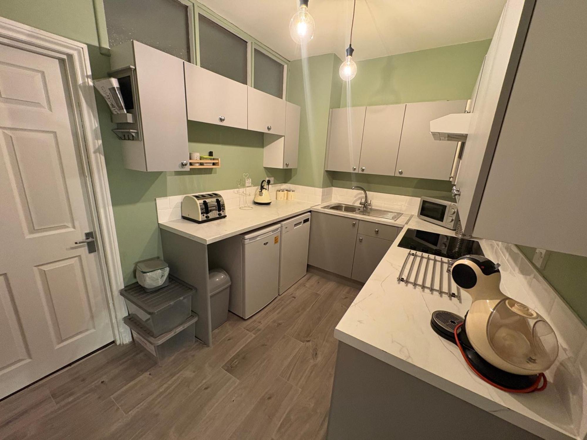 Seaton, Devon, Two Bed Apartment, Just Off The Sea Front. المظهر الخارجي الصورة